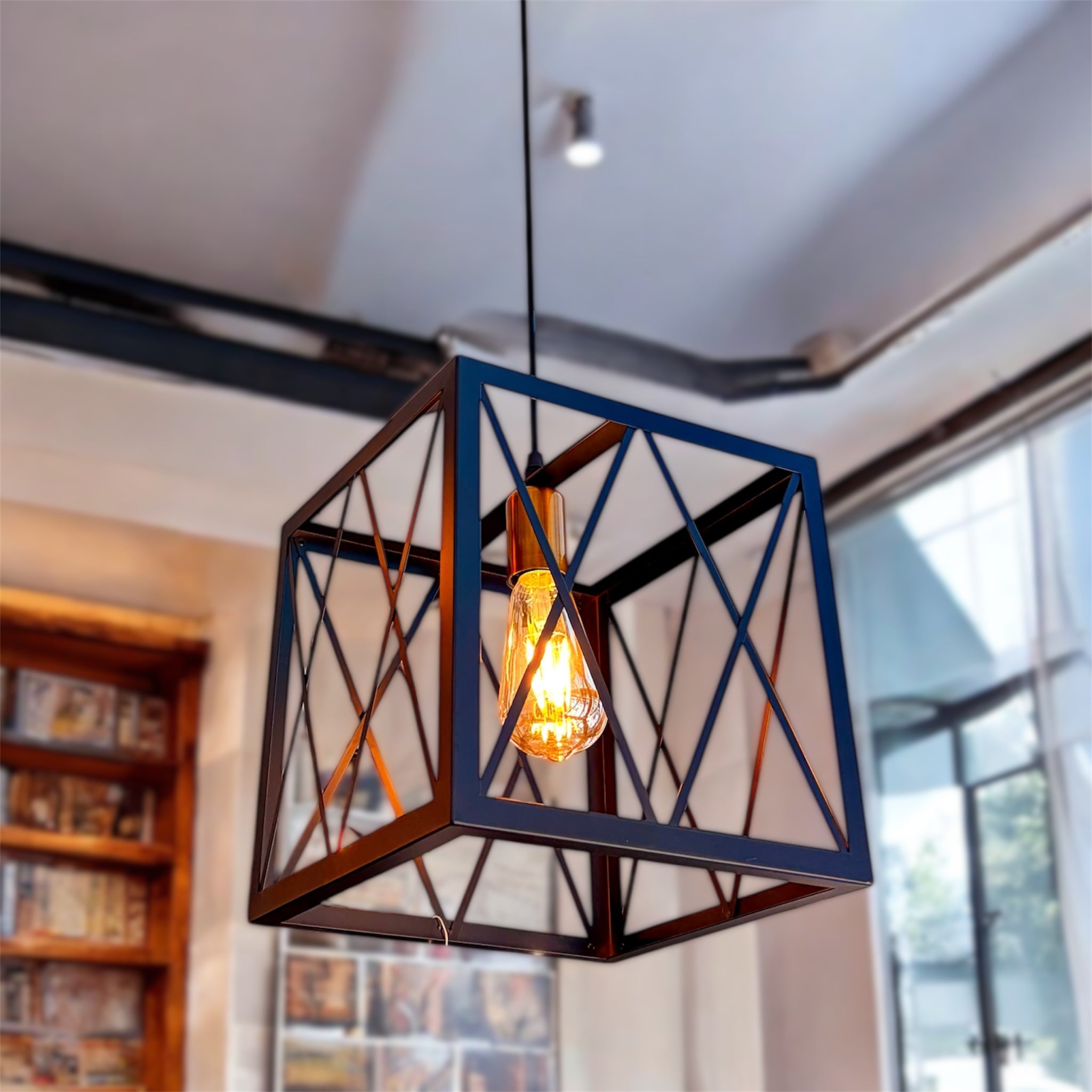 Μονόφωτο φωτιστικό μεταλλικό κύβος ΟΕΜ