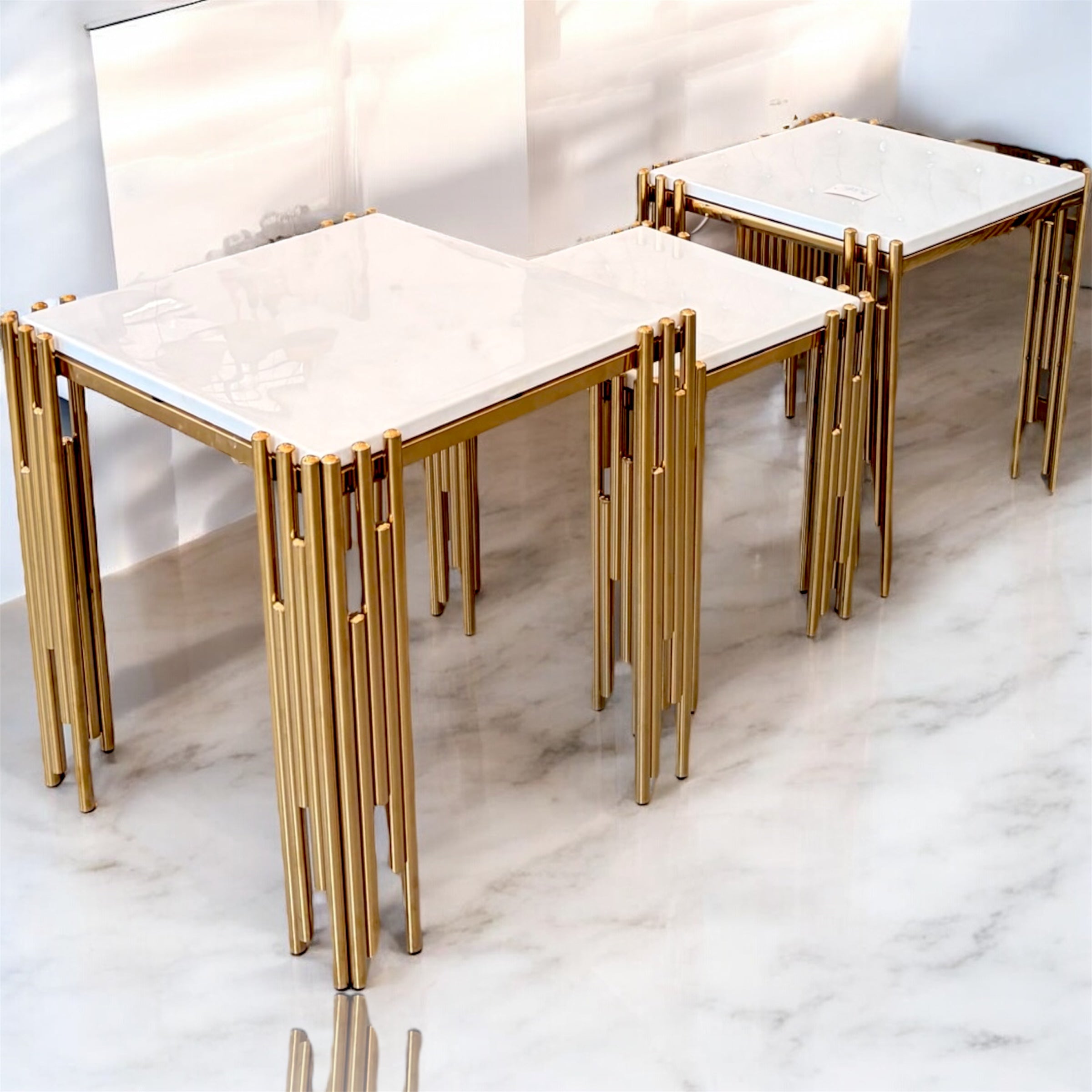 Βοηθητικά τραπεζάκια σαλονιού με μάρμαρο