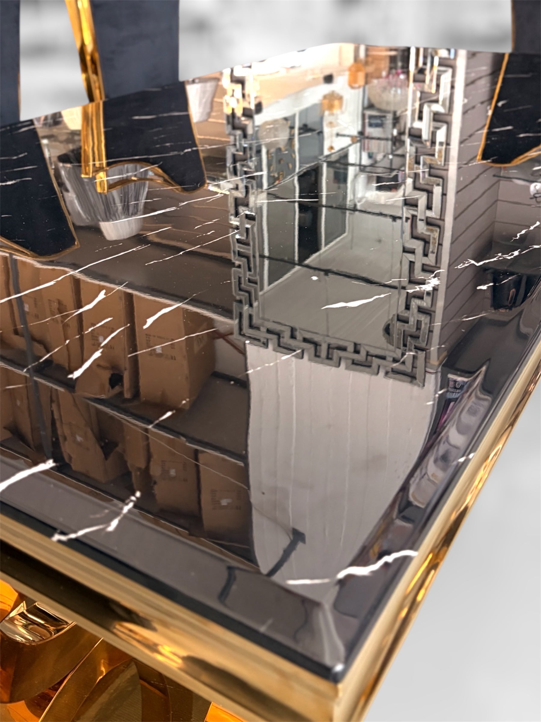 Τραπεζαρία σαλονιού μαρμάρινη GG