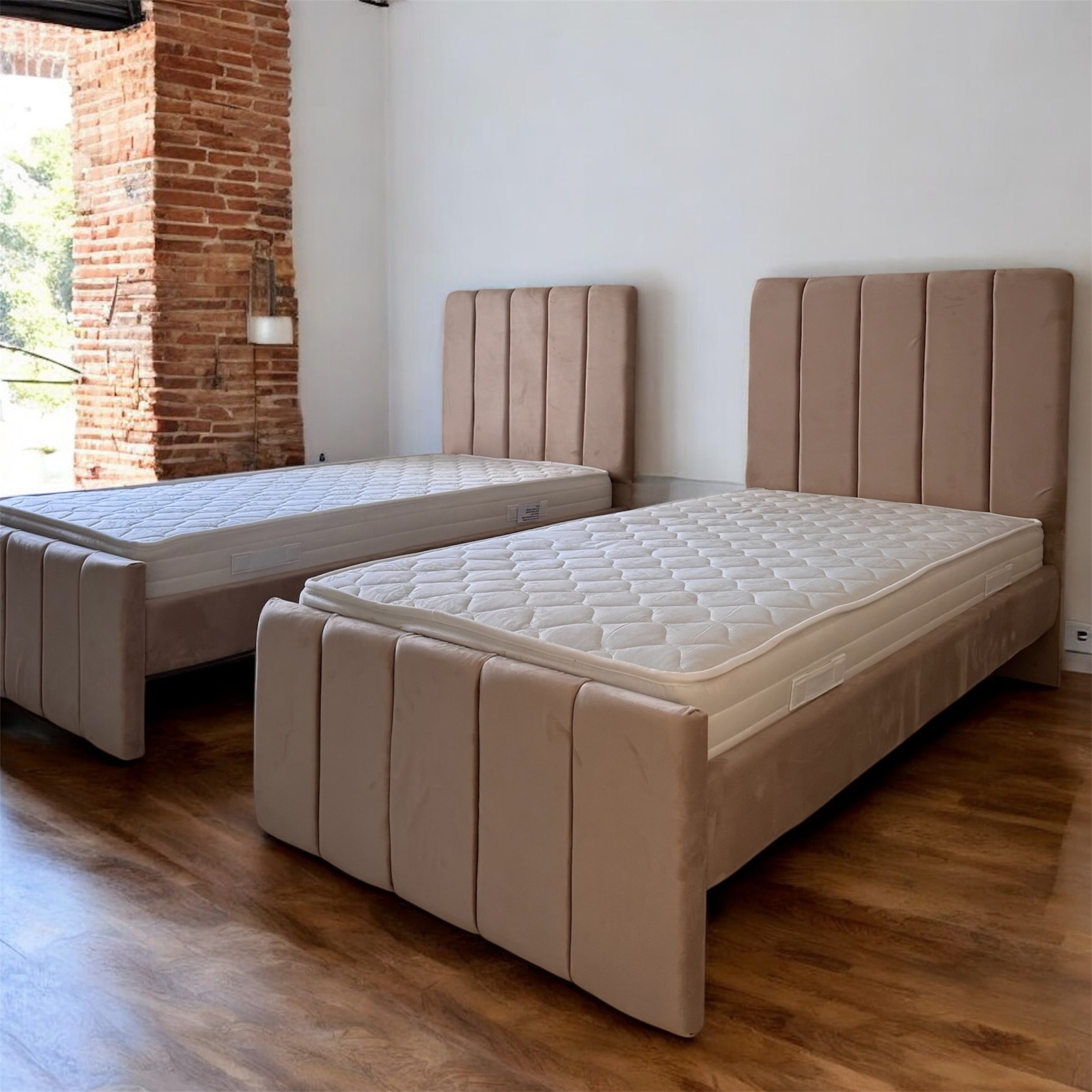 Κρεβάτι διπλό GV βελούδινο αλέκιαστο με στρώμα  160*200 εκ. OEM