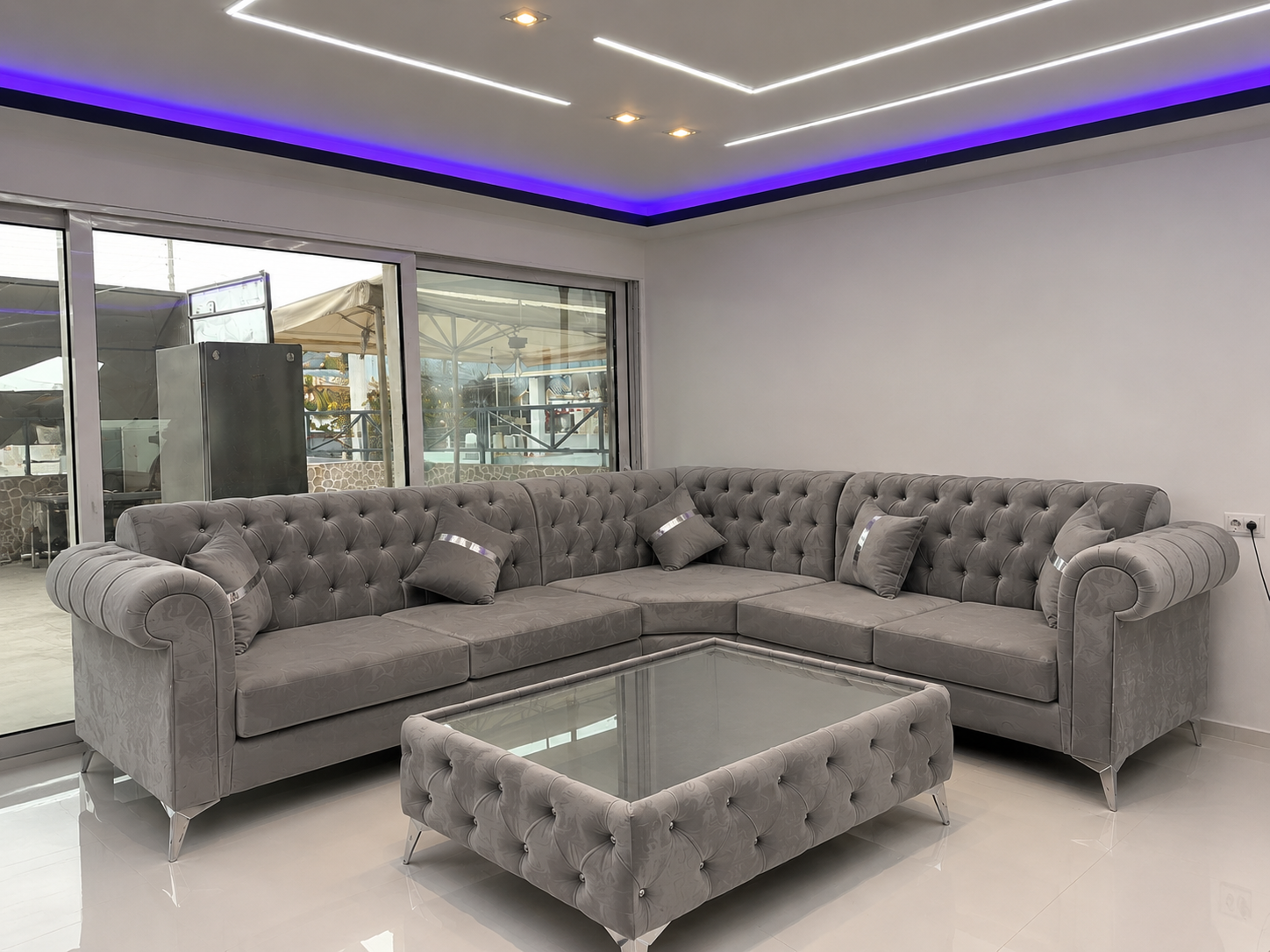 Manchester - custom sofa